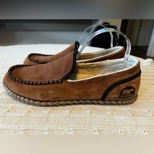 SOREL Dude Moc Suede Tan Elk Slippers Sz 11 Originally $100